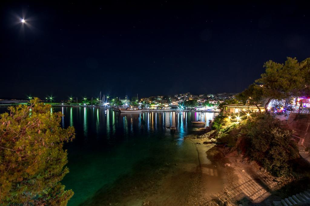 Greek House Hotel Neos Marmaras Ngoại thất bức ảnh