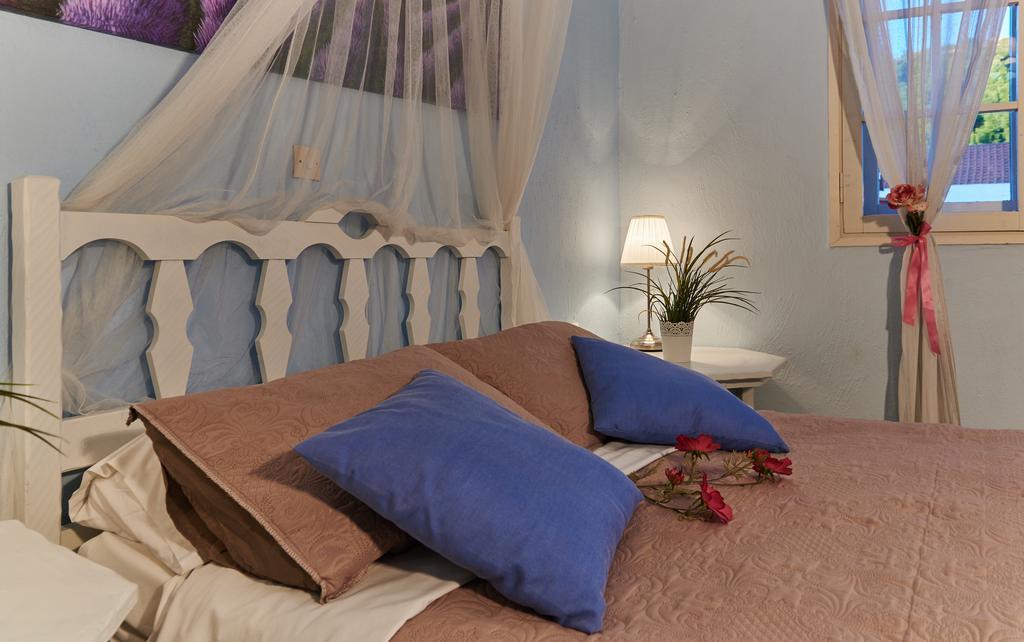Greek House Hotel Neos Marmaras Ngoại thất bức ảnh